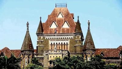 Bombay High Court says, unauthorised hawkers a mammoth problem; need proactive measures