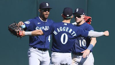 Seattle Mariners Re-call Popular Utility Player, Send Down Top Prospect