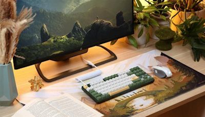 ‘Lord Of The Rings’ Riders Of Rohan Keyboard Review: One Keyboard To Rule Them All