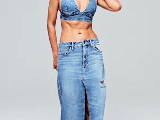 Irina Shayk shows off her supermodel physique in a tiny denim crop top