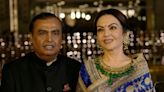 Das ist Indiens superreiche Familie Ambani, die in einem Wolkenkratzer lebt und für Hochzeiten Stars einfliegen lässt