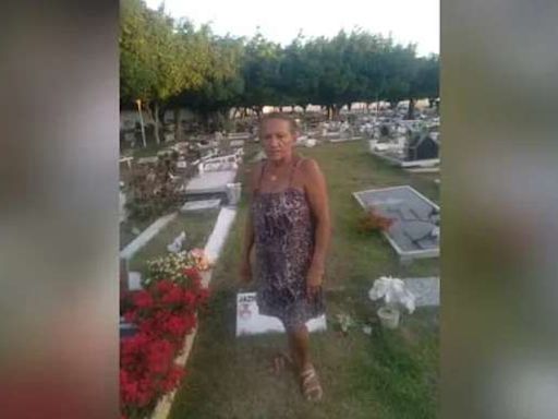 Mulher vive em cemitério há 21 Anos: "Tenho medo é dos vivos"