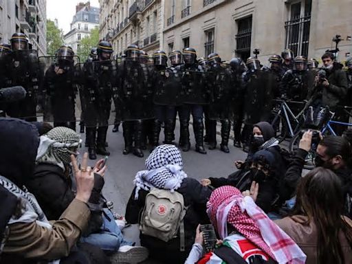 La Policía desaloja a los estudiantes que ocupaban una universidad de París contra el “genocidio” en Gaza