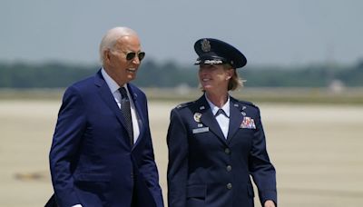 Biden propone limitar los mandatos del Supremo y una enmienda constitucional que recorte la inmunidad presidencial