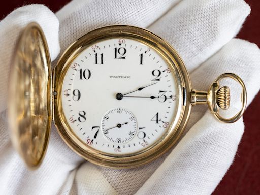 Gold watch found on body of Titanic's richest man goes on the market