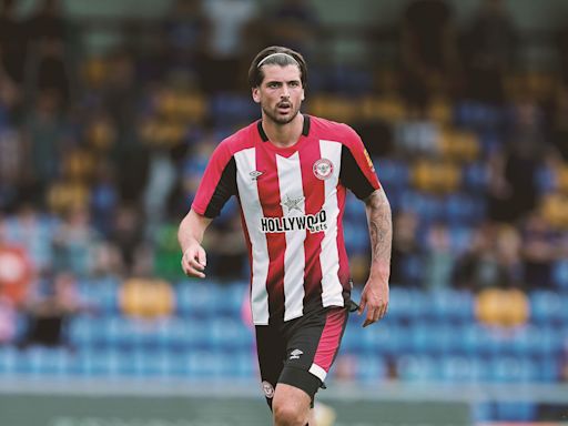 Crama joins Exeter City on loan