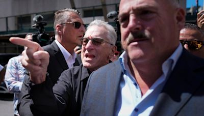 Robert De Niro spars with MAGA loyalists outside Trump criminal trial