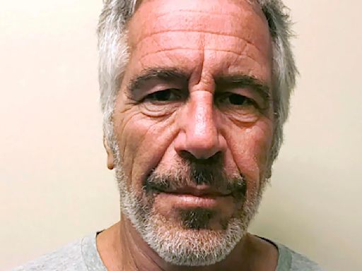 Fiscales de Florida sabían que Jeffrey Epstein violó a adolescentes dos años antes de llegar a un acuerdo, según muestra una transcripción