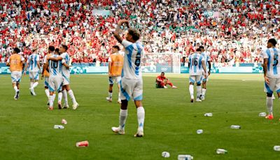 Argentina pidió que le den por ganado el partido contra Marruecos por las agresiones que derivaron en una suspensión de dos horas