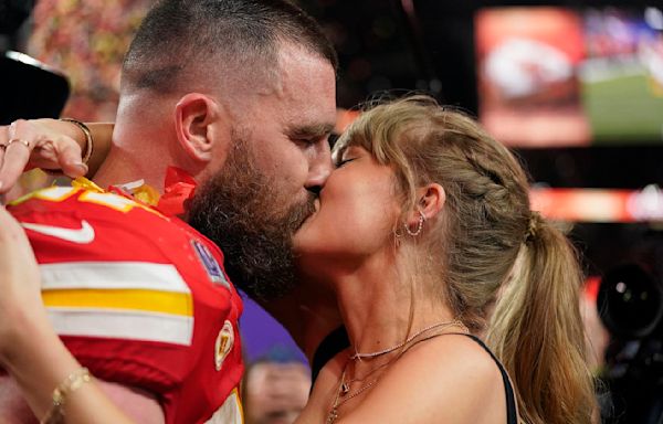 Taylor Swift switches up her ‘Eras Tour’ playlist — and fans think it’s a nod to Travis Kelce