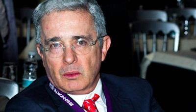 Defensa de Álvaro Uribe reaccionó a nueva acusación e intentó jugada que no le salió