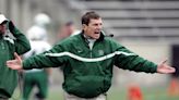 Dartmouth football coach Buddy Teevens has leg amputated after bicycling accident