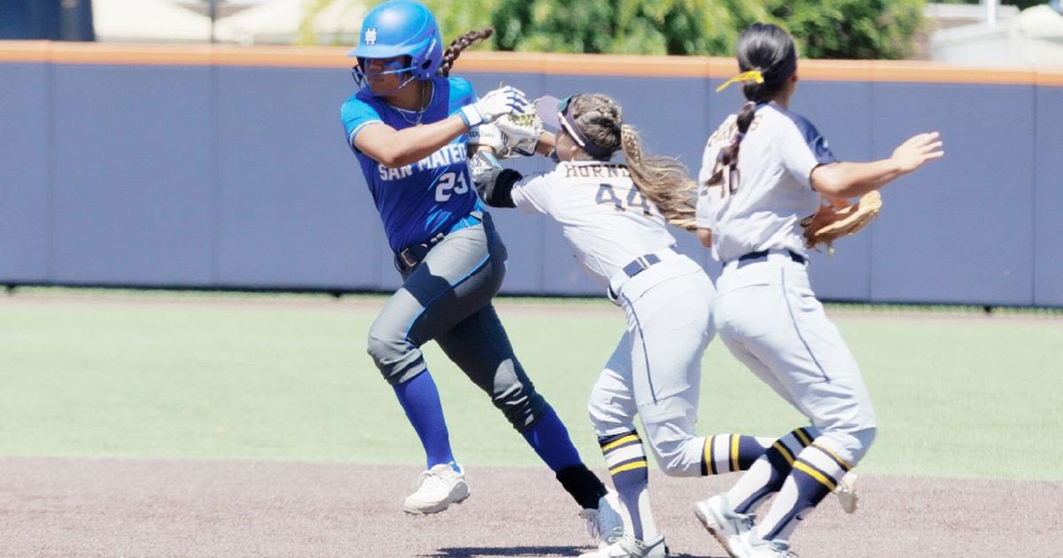 CSM ousted from state softball tourney