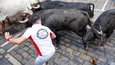 Vuelve a ver el sexto encierro de San Fermín 2024 con toros de Jandilla: un herido por asta