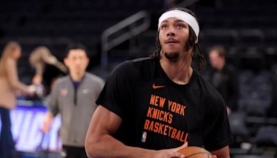 Knicks' Jericho Sims Works Out With Mike Bibby