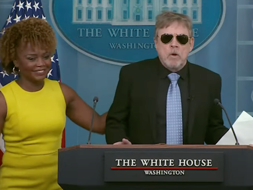 Mark Hamill Kicks Off White House Press Briefing After Meeting The President, Reveals Joe Biden’s Jedi Nickname