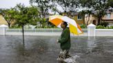 “Nunca vi algo así”: desesperación en el sur de Florida por las tormentas severas, inundaciones y un pronóstico adverso