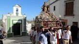 La popular procesión de El Santico pone el broche de oro a las fiestas patronales de Montilla