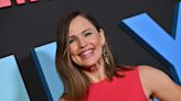 Jennifer Garner Announces the Sad News of Her ‘Kind and Brilliant’ Father’s Death