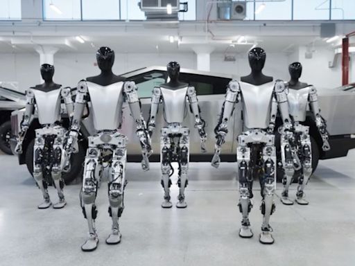 Tesla tendrá robots humanoides trabajando en sus fábricas en 2025 - La Tercera