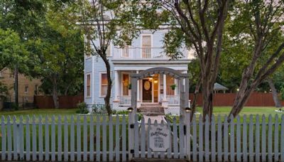 Storybook King William home nicknamed 'The Dollhouse' is back on the market