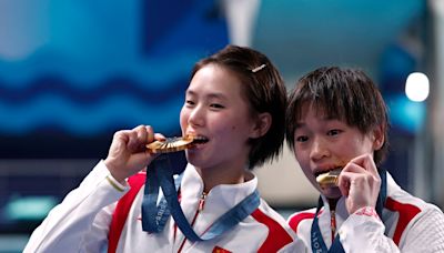China's Quan and Chen claim diving gold in women's synchronised 10m platform