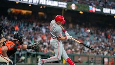 Stuart Fairchild homers as Reds hang on to beat Giants