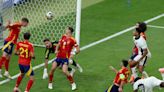 El minuto de locos que definió la final de la Eurocopa: del gol al límite de Oyarzábal al milagro de Dani Olmo en el área de España