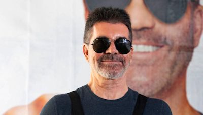 Simon Cowell praises 'charismatic' One Direction singer in boyband search
