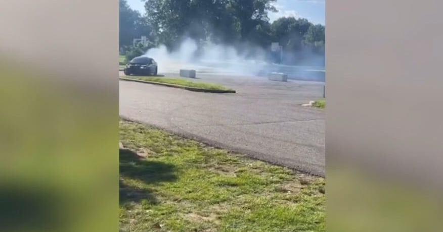 Video shows car driving recklessly through concrete barriers at North Memphis park