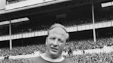 Jeff Whitefoot: Former Manchester United star and original 'Busby Babe' dies aged 90