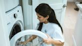 Déménager une machine à laver : ces précautions à prendre et les astuces pour la porter