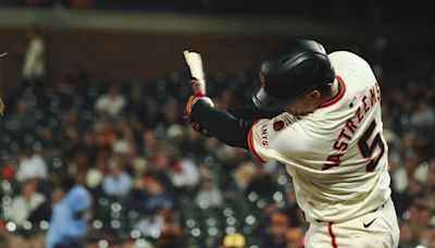 WATCH: San Francisco Giants Outfielder Hits Leadoff HR in Opener vs Orioles