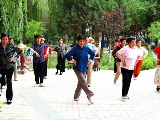 China to raise retirement age as population gets older