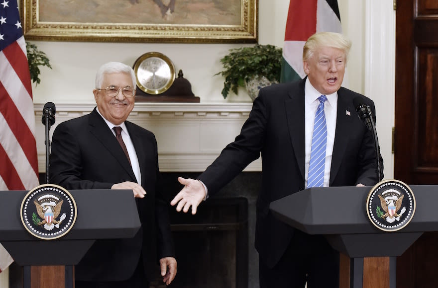 Donald Trump thanks Mahmoud Abbas for concern after assassination attempt - Jewish Telegraphic Agency