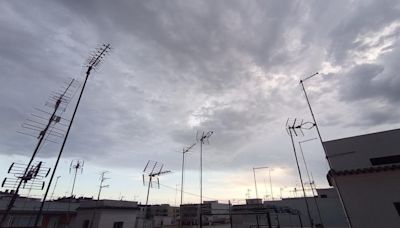 Córdoba amanece este viernes con cielos nubosos pero, ¿vuelve la lluvia?