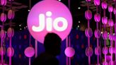 Reliance Jio Q1 Results: Net profit rises 2.02% QoQ to ₹5,445 crore | Mint