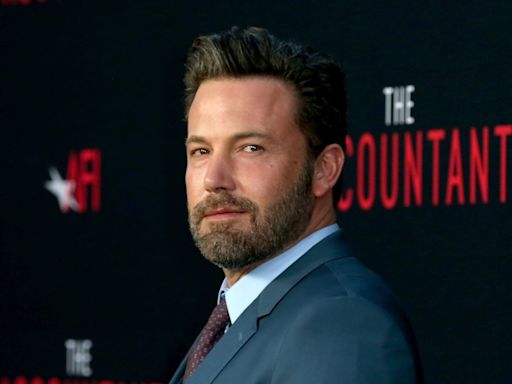 Ben Affleck spotted without wedding ring six days before Jennifer Lopez wedding anniversary