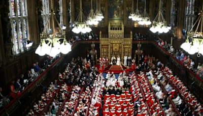 UK govt moves to oust hereditary peers from upper house