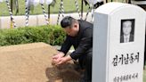 Corea del Norte entierra al propagandista Kim Ki-nam con grandes honores