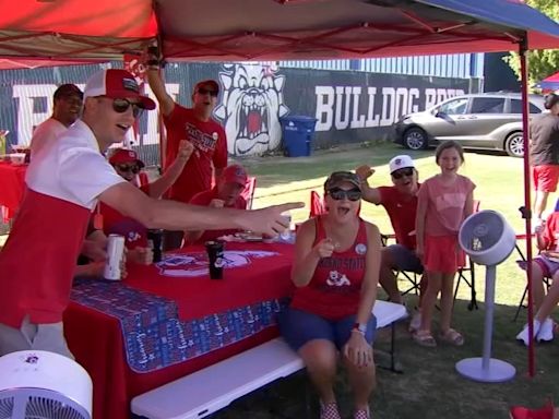 Fans react to Pac-12 invite at Fresno State football home game