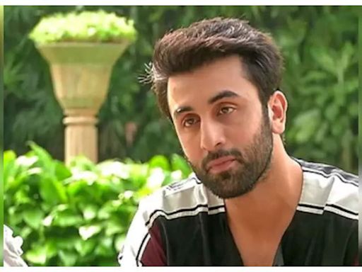 When Ranbir Kapoor admitted to being devastated after his breakup: 'But then mohalle me Aishwarya aai...' | - Times of India