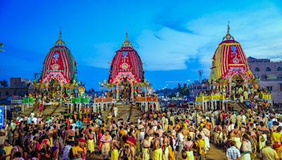 Seven servitors injured as Lord Balabhadra’s idol falls during post-Rath Yatra ceremony in Odisha’s Puri | Today News