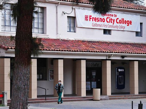 Desalojarían a alumnos de Fresno City College tras recortes, aunque ya hay fondos