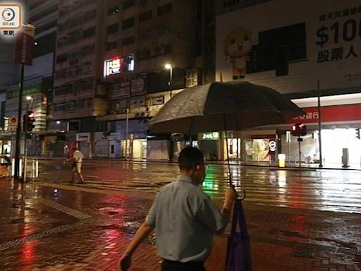 中秋夜黃雨警告取消 歷時2小時