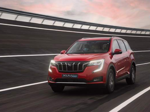 Mahindra XUV 700 on road prices in top cities in India: New prices after massive Rs 2.2 lakh discount! - Times of India