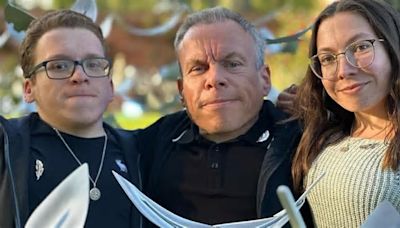 Warwick Davis poses with his children in family photo for first time since wife’s death