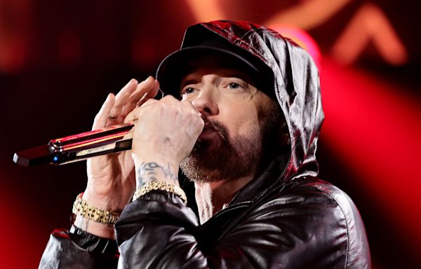 Eminem Issues Apology to His 3 Kids In New Song, Plus Every Celeb He Disses On New Album ‘The Death of Slim Shady’