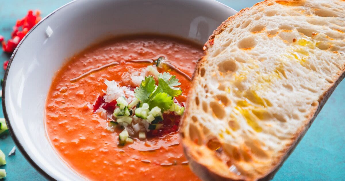 Tomato soup is ready in five minutes with 'miracle' recipe - and no chopping