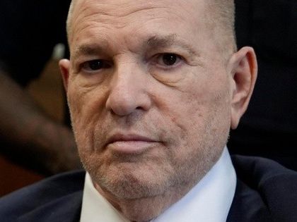 Harvey Weinstein es hospitalizado de emergencia tras operación cardiaca